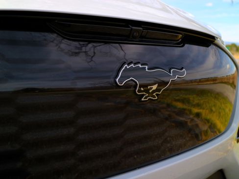 Used 2022 Ford Mustang Mach-E GT image 2