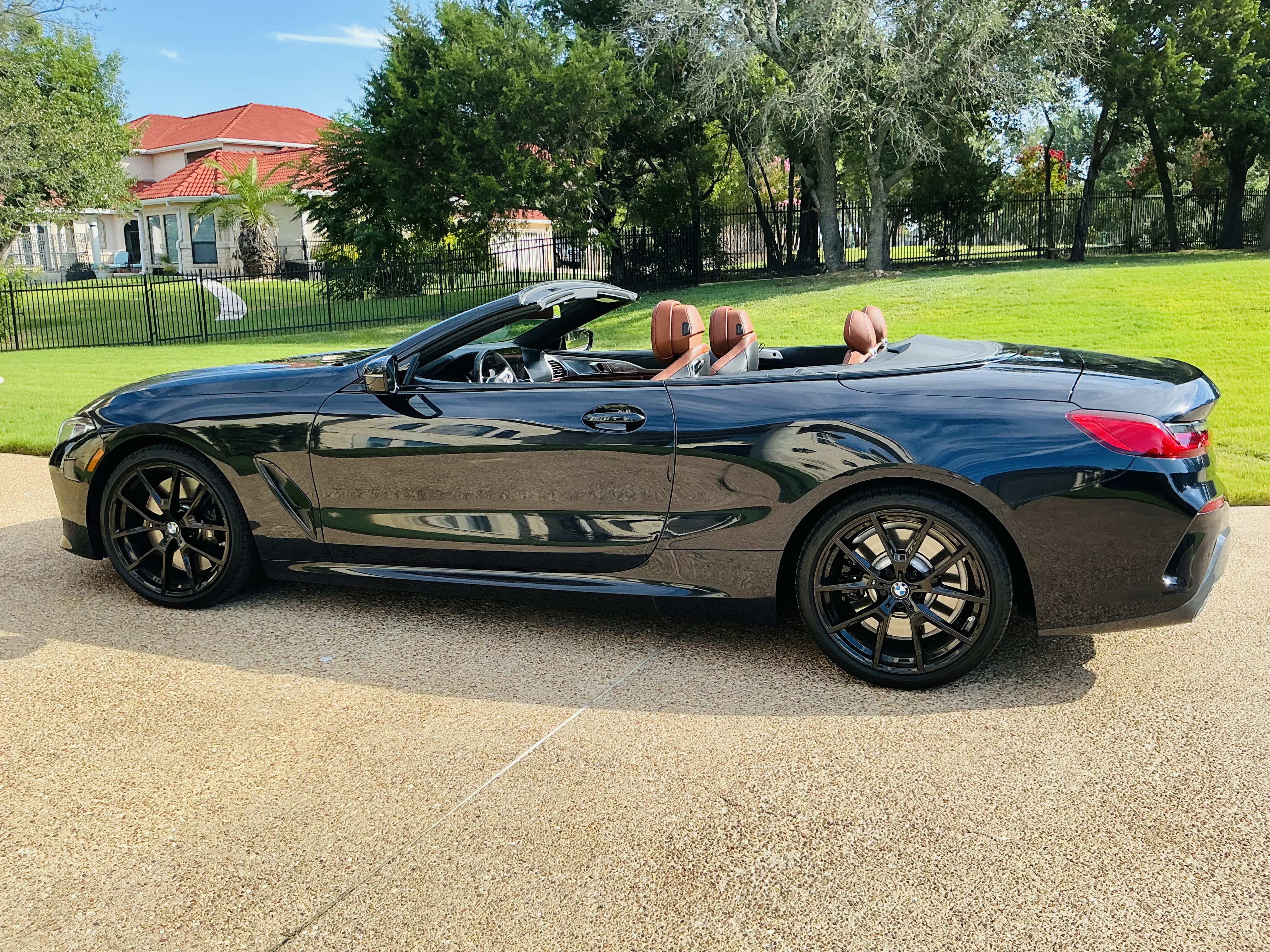 Used 2024 BMW 840i Convertible w/ Comfort Seating Package RWD image 25