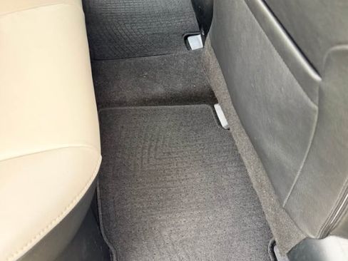 Used 2016 Toyota RAV4 Limited AWD/4WD image 15