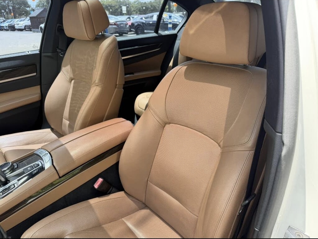 Used 2013 BMW 740Li RWD image 16