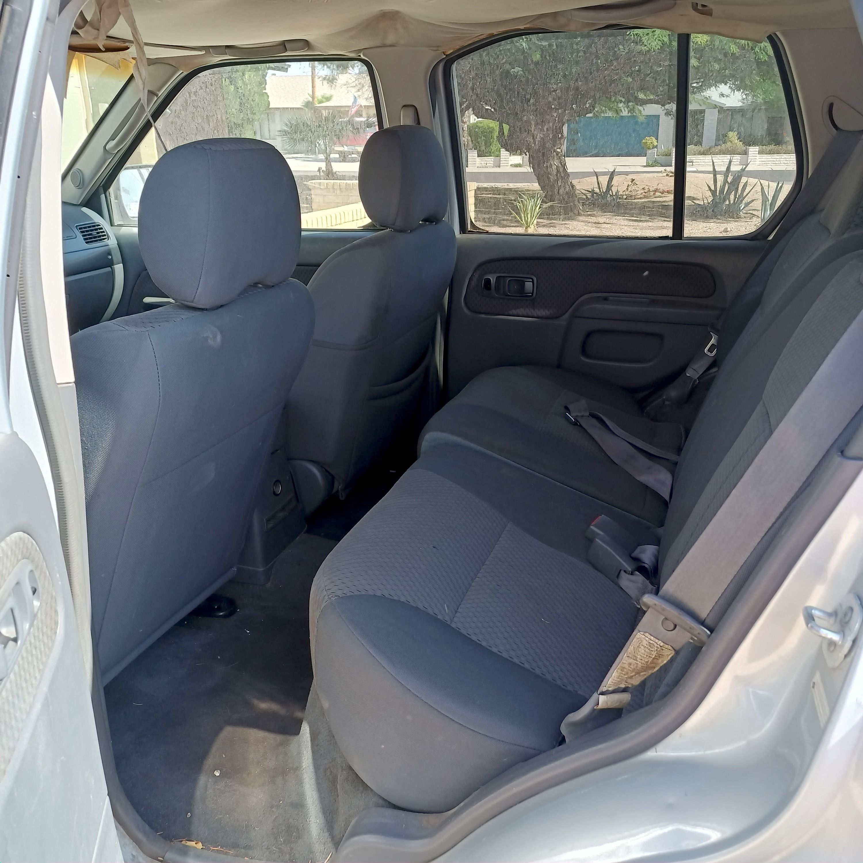Used 2002 Nissan Xterra XE w/ (UTL) Utility Pkg RWD image 9