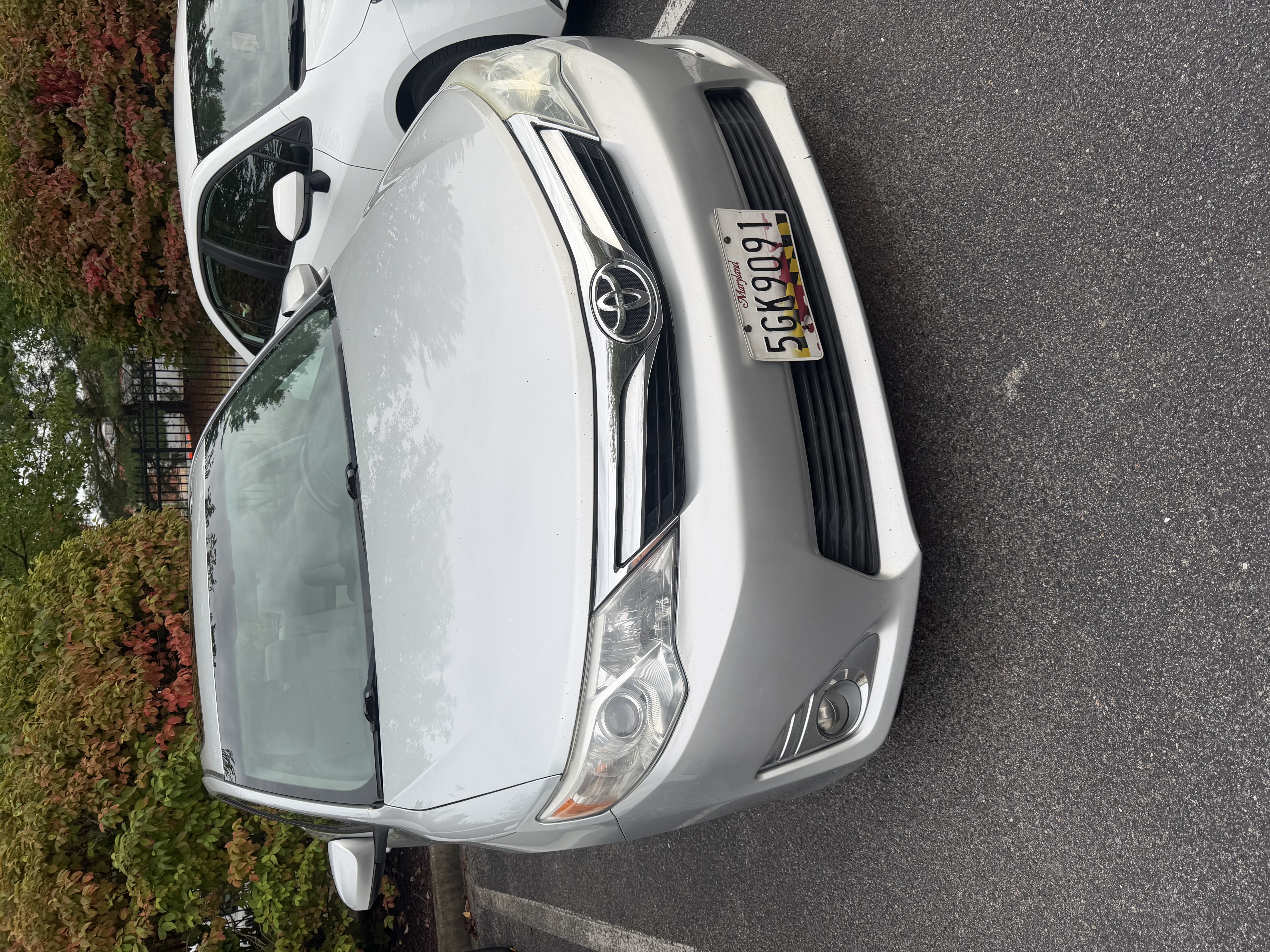 Used 2014 Toyota Camry XLE FWD image 1