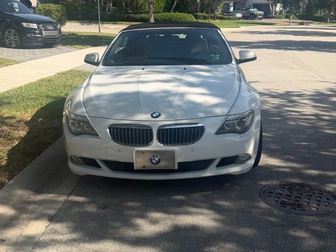 Used 2010 BMW 650i Convertible RWD image 11
