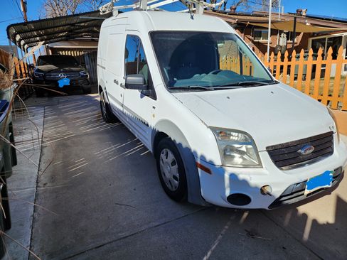 Used 2013 Ford Transit Connect XLT image 6