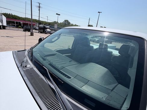 Used 2016 Ford F250 XL RWD image 24