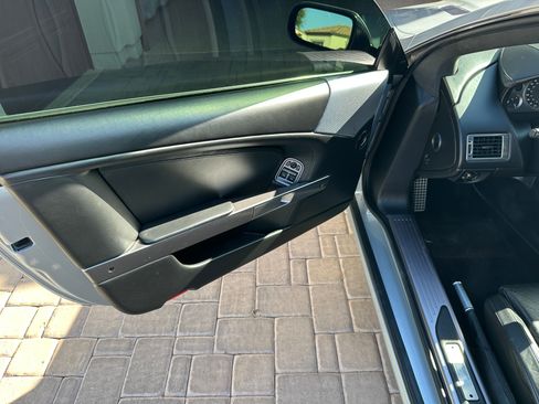 Used 2005 Aston Martin DB9 Coupe RWD image 12