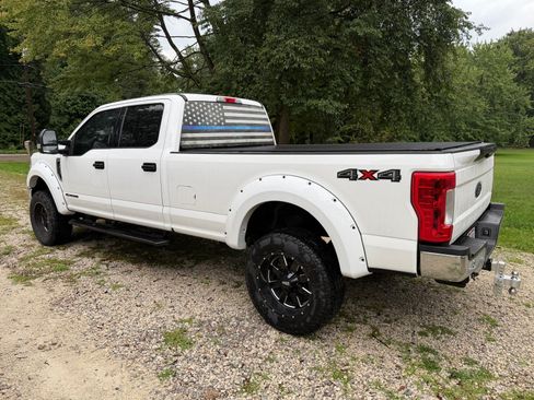 Used 2019 Ford F250 XLT AWD/4WD image 6