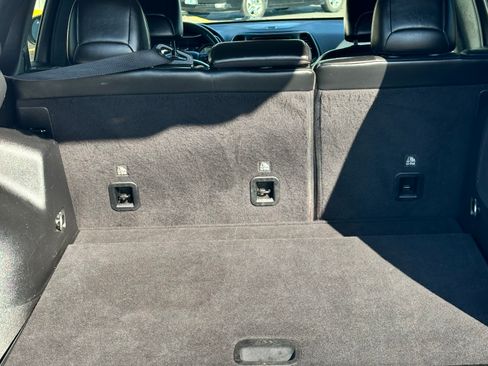 Used 2022 Jeep Cherokee Latitude Lux w/ Sun & Sound Group image 9