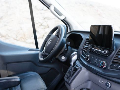 Used 2021 Ford Transit 250 High Roof Van 3D image 8