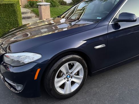 Used 2013 BMW 528i Sedan image 2