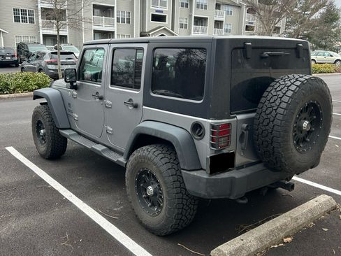 Used 2014 Jeep Wrangler Unlimited Sport w/ Quick Order Package 24S image 8