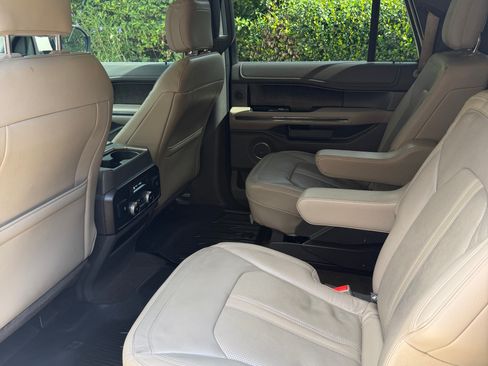 Used 2018 Ford Expedition Max Limited w/ Equipment Group 301A RWD image 16