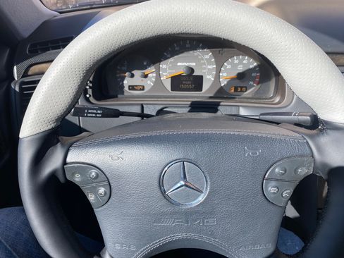 Used 2001 Mercedes-Benz E 55 AMG Sedan image 9