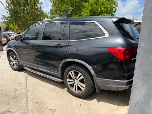 Used 2016 Honda Pilot EX-L image 2