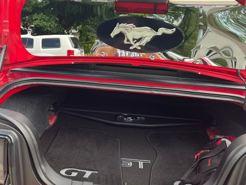 Used 2006 Ford Mustang GT Premium image 16