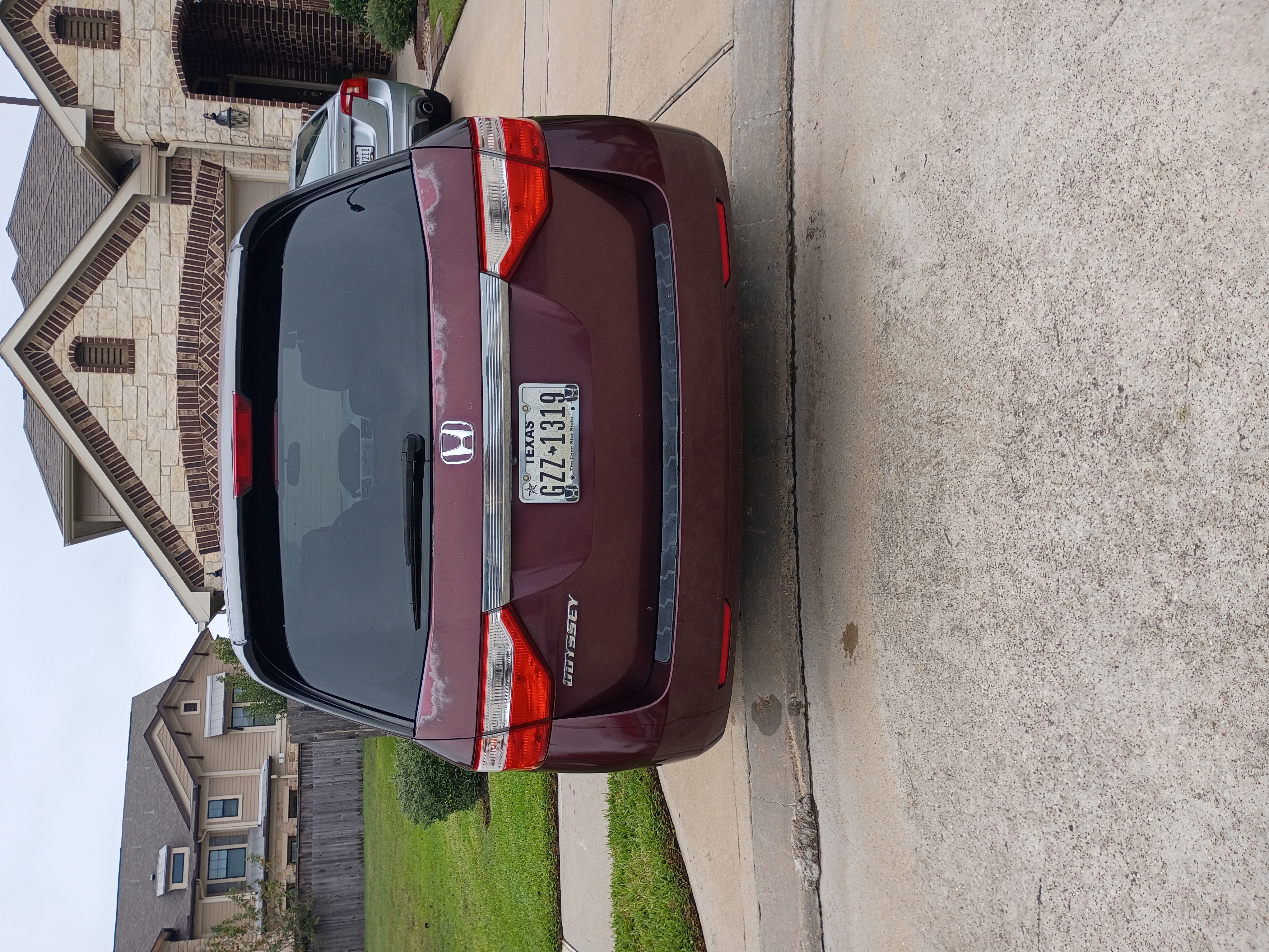 Used 2013 Honda Odyssey LX image 9