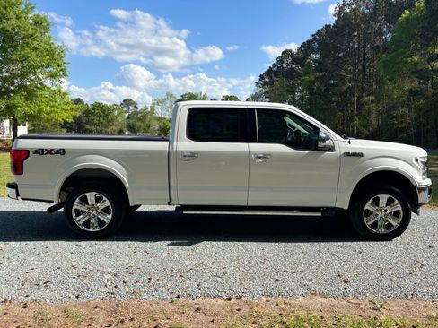 Used 2019 Ford F150 Lariat w/ Equipment Group 502A Luxury image 5