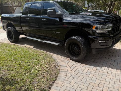 Used 2024 RAM 2500 Laramie w/ Night Edition AWD/4WD image 2