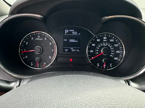 Used 2017 Kia Forte LX image 14