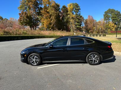 Used 2022 Hyundai Sonata Blue