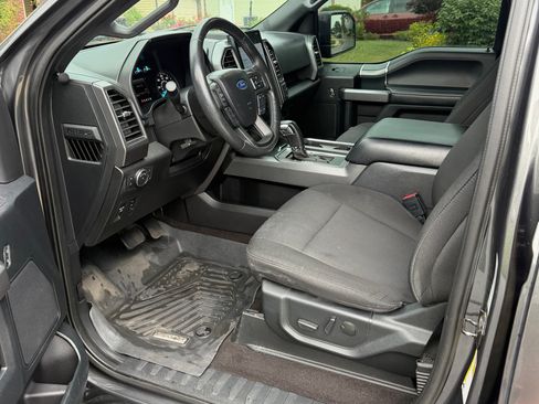 Used 2020 Ford F150 XLT w/ Equipment Group 302A Luxury AWD/4WD image 13