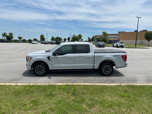 Used 2021 Ford F150 XLT w/ Equipment Group 302A High RWD image 4