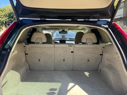 Used 2015 Volvo XC60 T6 image 6