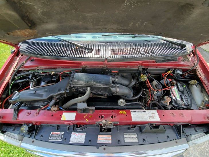 Used 1993 Ford E-150 and Econoline 150 RWD image 21
