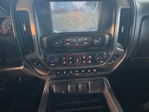 Used 2015 GMC Sierra 2500 Denali w/ Duramax Plus Package AWD/4WD image 16
