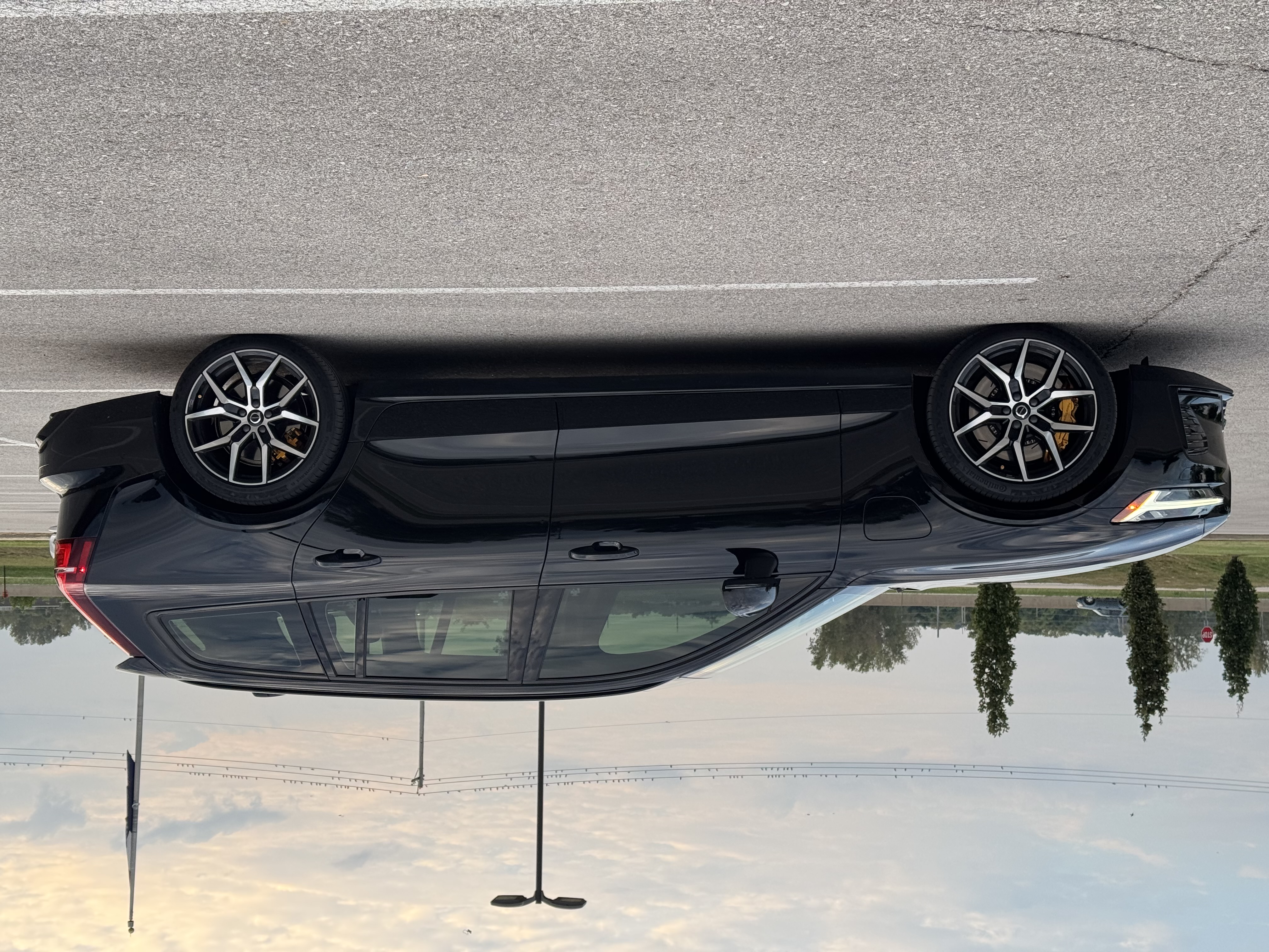 Used 2024 Volvo V60 T8 Polestar AWD/4WD image 8