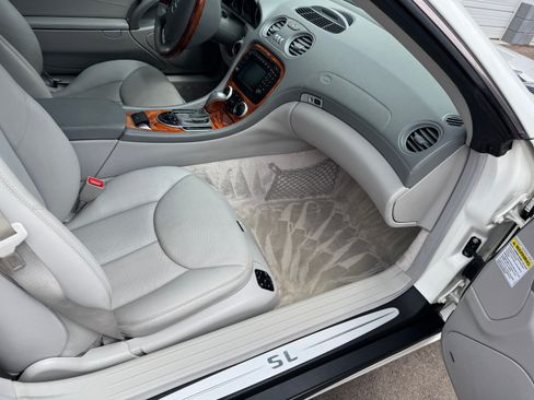 Used 2004 Mercedes-Benz SL 500 image 20