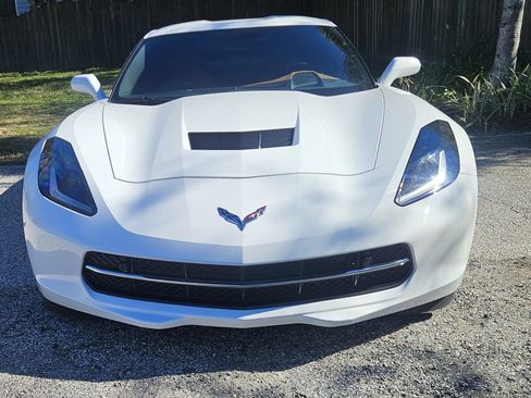Used 2019 Chevrolet Corvette Stingray Coupe w/ 2LT Preferred Equipment Group image 2