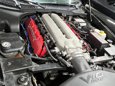 Used 2005 Dodge Viper SRT-10 image 14