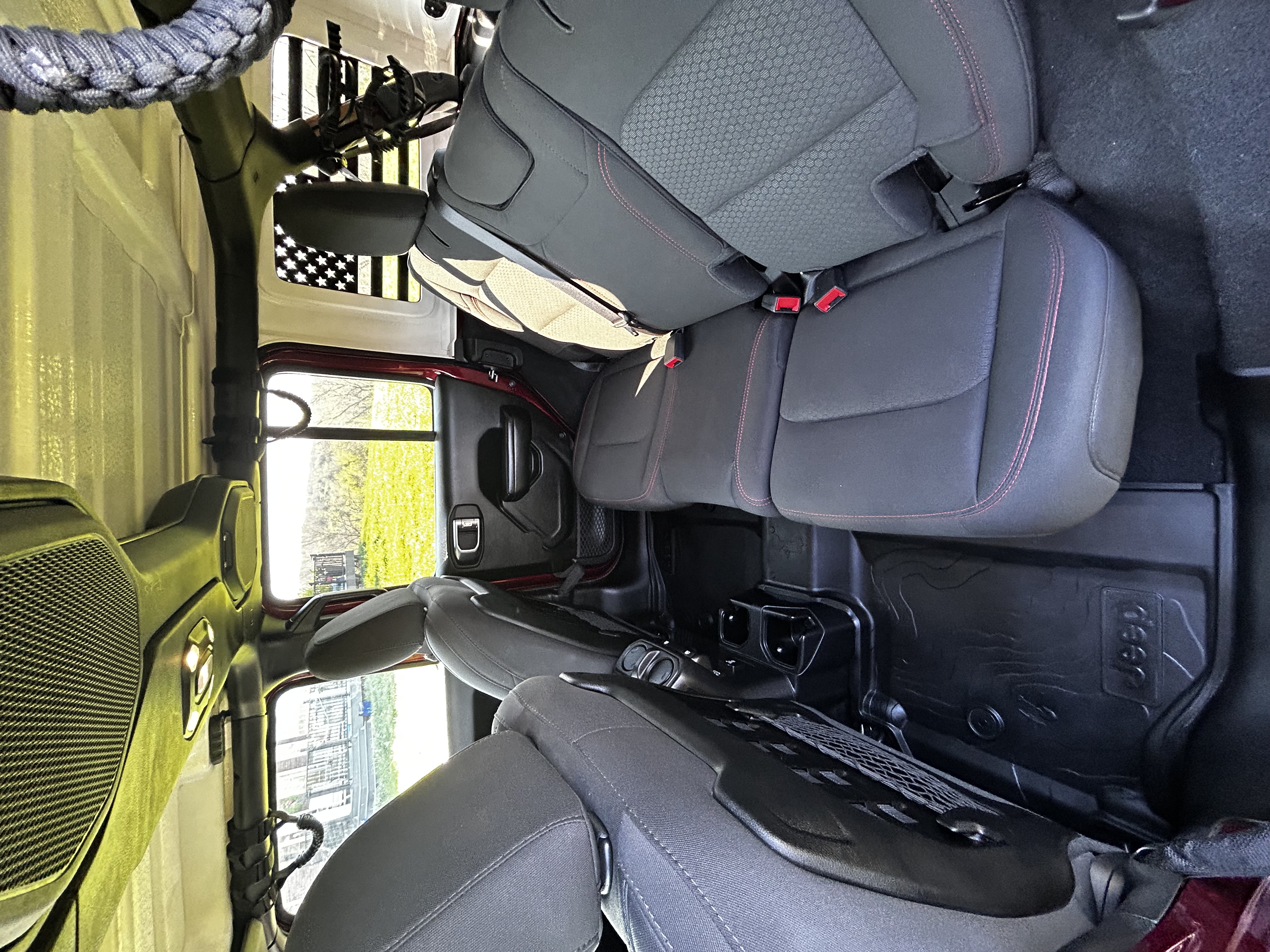 Used 2021 Jeep Wrangler Unlimited Rubicon AWD/4WD image 13