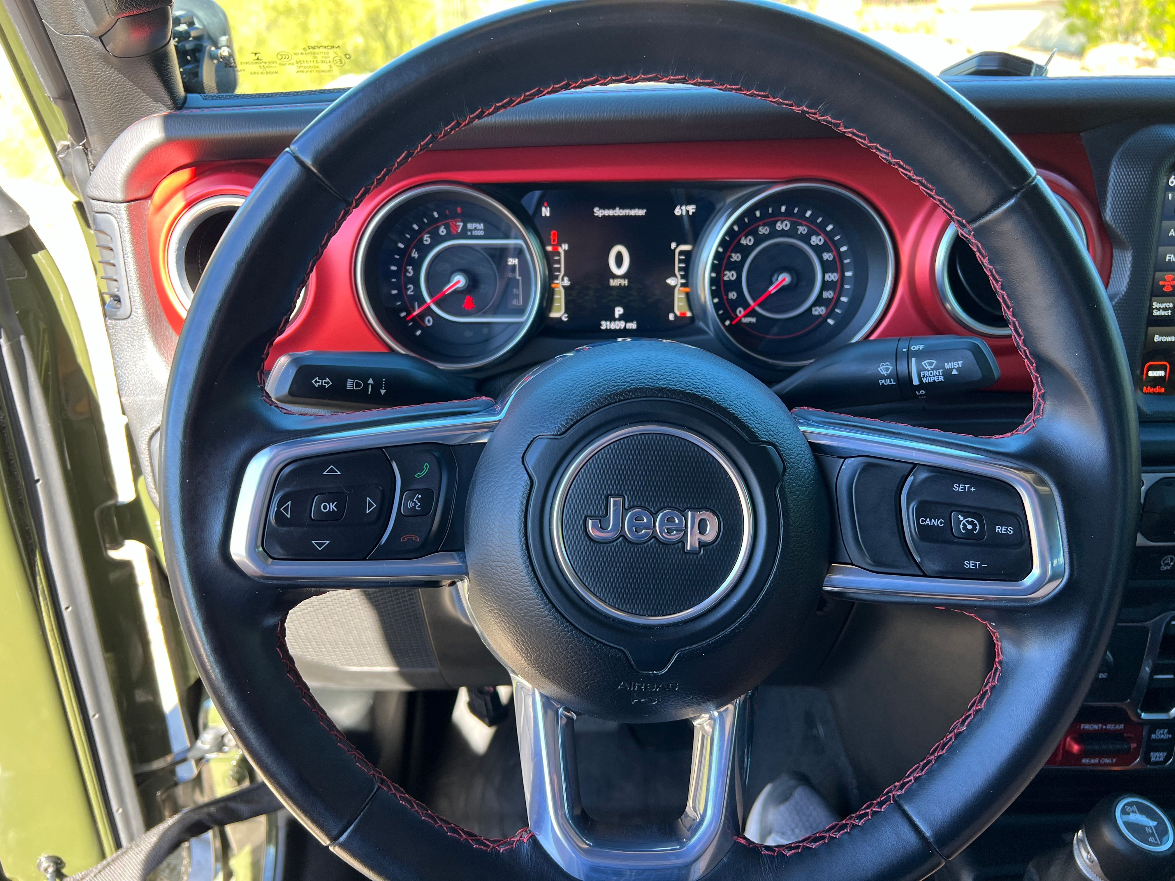 Used 2021 Jeep Gladiator Rubicon AWD/4WD image 10