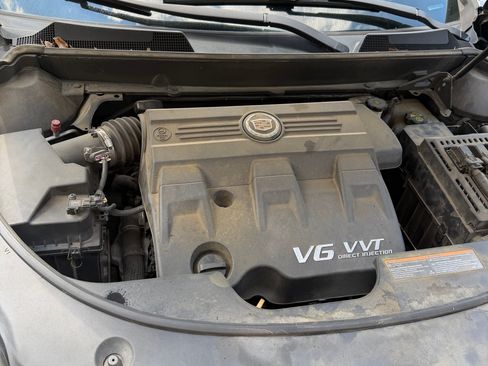Used 2011 Cadillac SRX 2WD image 13