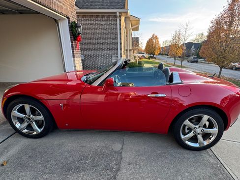 Used 2007 Pontiac Solstice GXP w/ Premium Package image 11