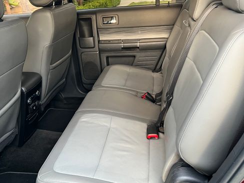Used 2018 Ford Flex SEL w/ Equipment Group 202A image 5