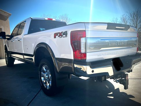 Used 2017 Ford F350 King Ranch w/ King Ranch Ultimate Package image 9