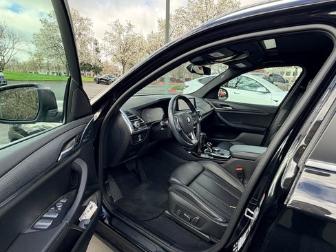 Used 2024 BMW X3 xDrive30i w/ Convenience Package image 11