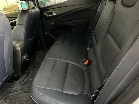 Used 2022 Chevrolet Bolt EUV Premier w/ Launch Edition image 6