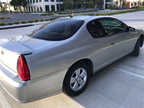 Used 2006 Chevrolet Monte Carlo LT w/ Preferred Equipment Group image 8