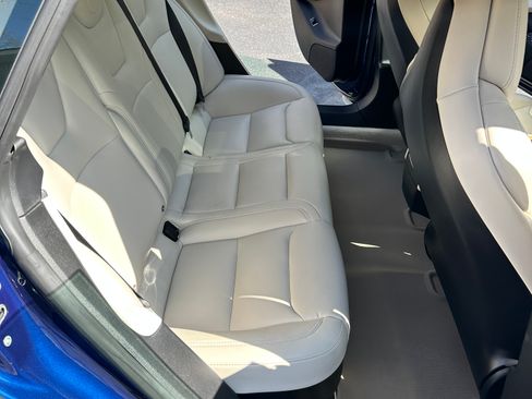 Used 2018 Tesla Model S 100D image 13