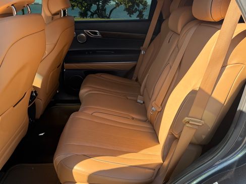 Used 2021 Genesis GV80 2.5T w/ Prestige Package 05 image 4