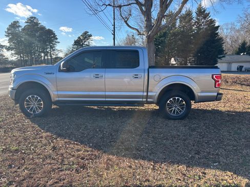 Used 2020 Ford F150 XLT w/ Equipment Group 302A Luxury image 4