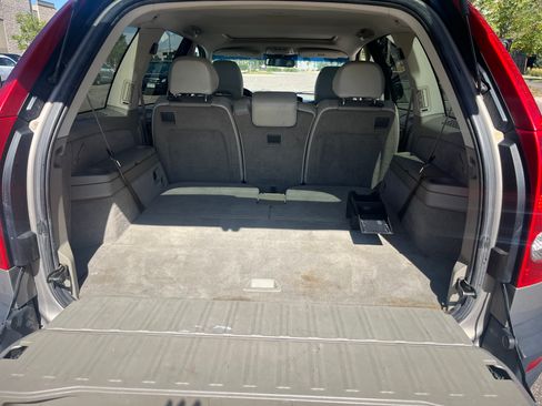 Used 2004 Volvo XC90 T6 AWD/4WD image 9