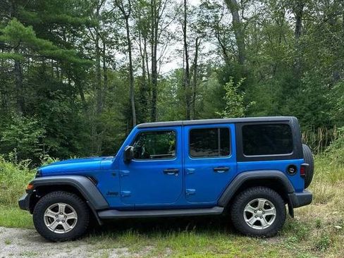 Used 2023 Jeep Wrangler Unlimited Sport AWD/4WD image 1
