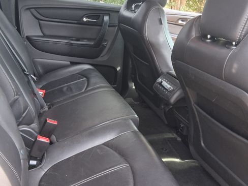 Used 2016 Chevrolet Traverse LT image 6