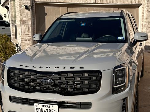 Used 2021 Kia Telluride SX w/ SX Prestige Package image 25