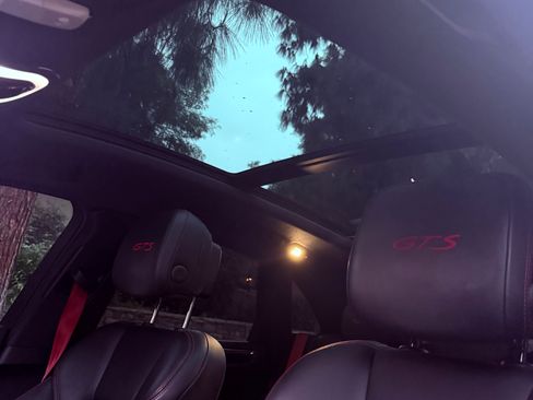 Used 2018 Porsche Macan GTS w/ Premium Package Plus image 23